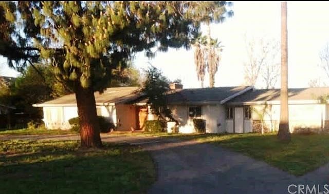 1st image of 26847 Dartmouth St