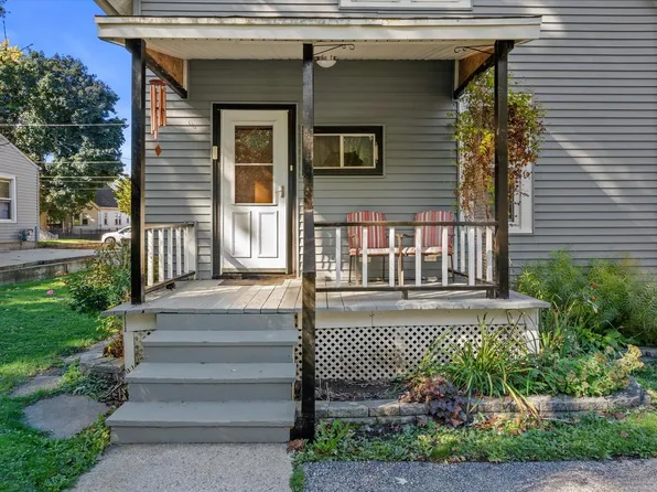 1471 Cleveland AVENUE, Waukesha, WI 53186