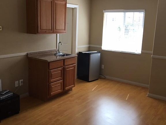 4th image of 4450 Calle Mar De Armonia