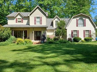 220 Minnick Rd, Inwood, WV 25428