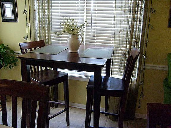 5th image of 3460 Grayson Manor Ct