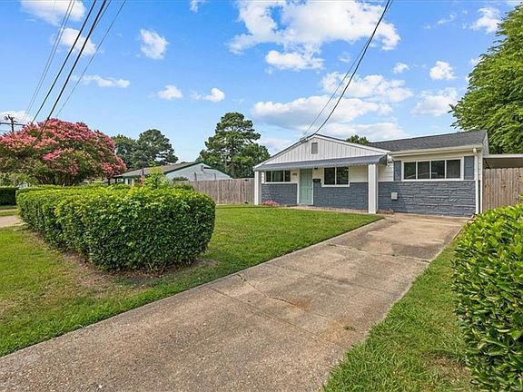 3rd image of 145 Paladin Dr