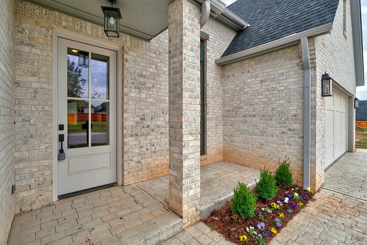 Building Photo - 4016 Stone Hill Ln