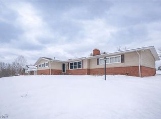 8541 E Wadora Cir NW, North Canton, OH 44720