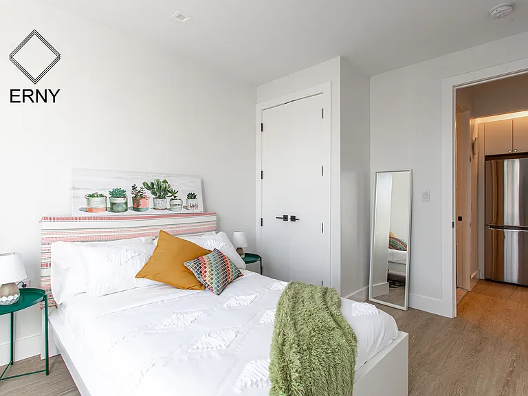 1351 Brooklyn Ave #2N — Photo 4