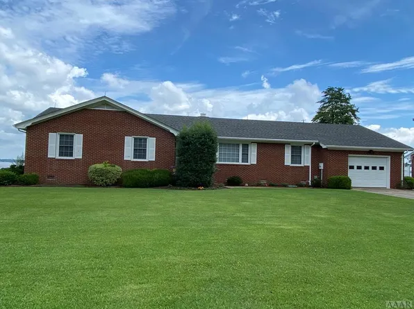 204 Bayshore Dr, Elizabeth City, NC 27909