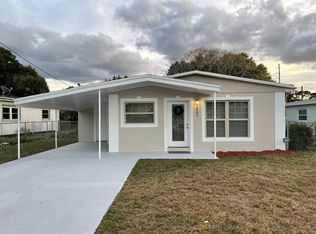 2009 Avenue O, Fort Pierce, FL 34950