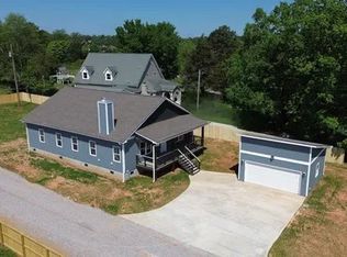 7715 Freeway Heights Dr, Knoxville, TN 37938