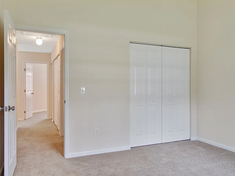 100B Coral Reef Ct N — Photo 20