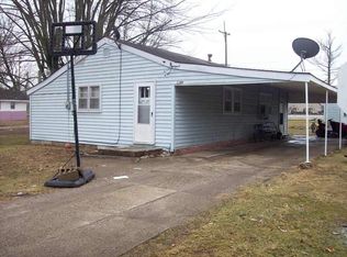 1109 B St SE, Linton, IN 47441