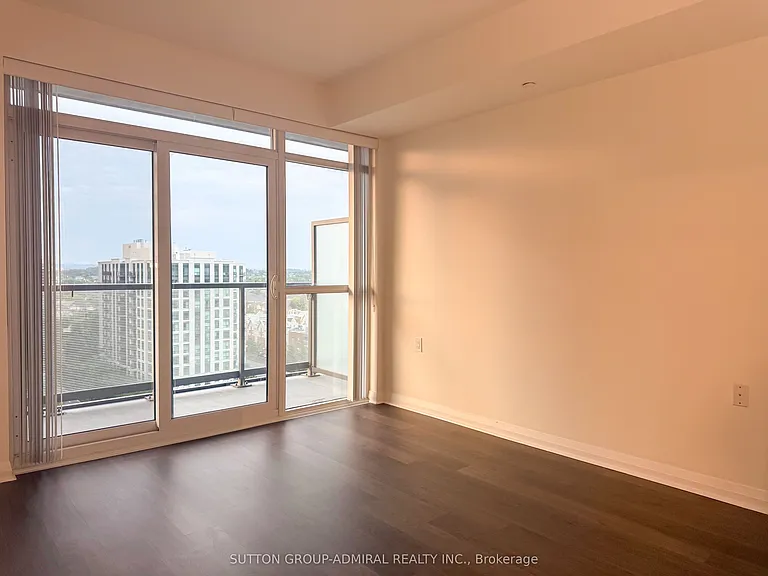 55 Oneida Cres #1109 — Photo 11
