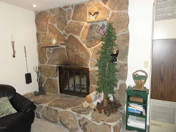 4th image of 306 Elk Lane