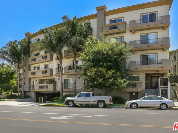 2101 S Beverly Glen Blvd #Penthouse 2, Los Angeles, CA 90025