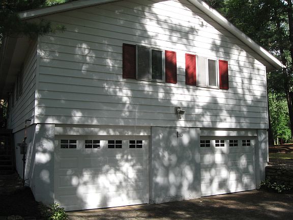 2nd image of 12 Evergreen Ave