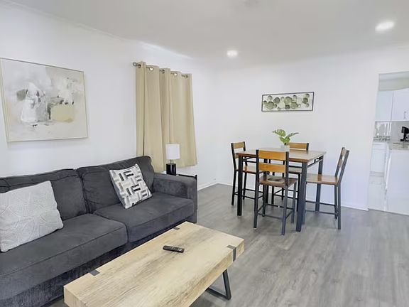5th image of 1602 Legion St #4