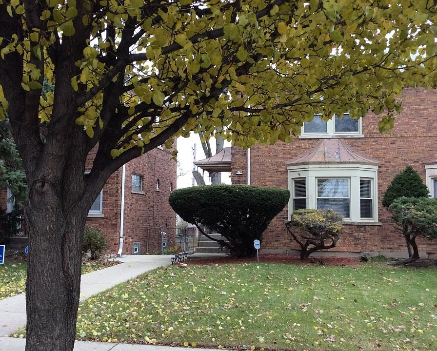 1st image of 1843 N McVicker Ave