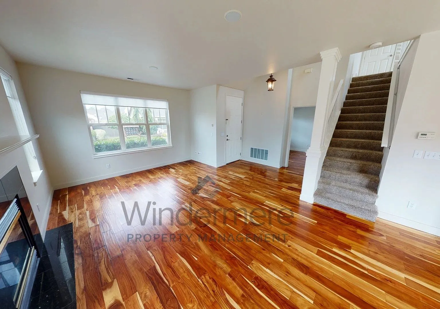 735 SE Quail Run *Located in Phase VI of the Villages of Garrison Creek* — Photo 4