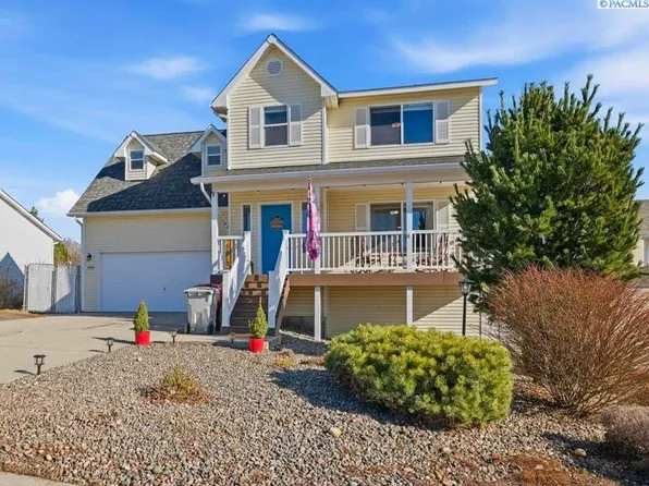 1810 NW Arcadia Dr, Pullman, WA 99163