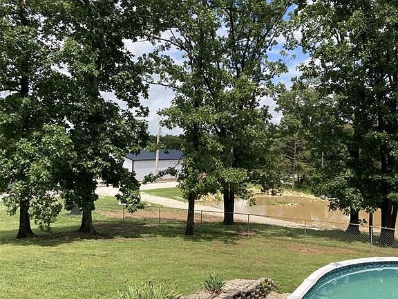 5th image of 5352 Saint Louis Rock Rd