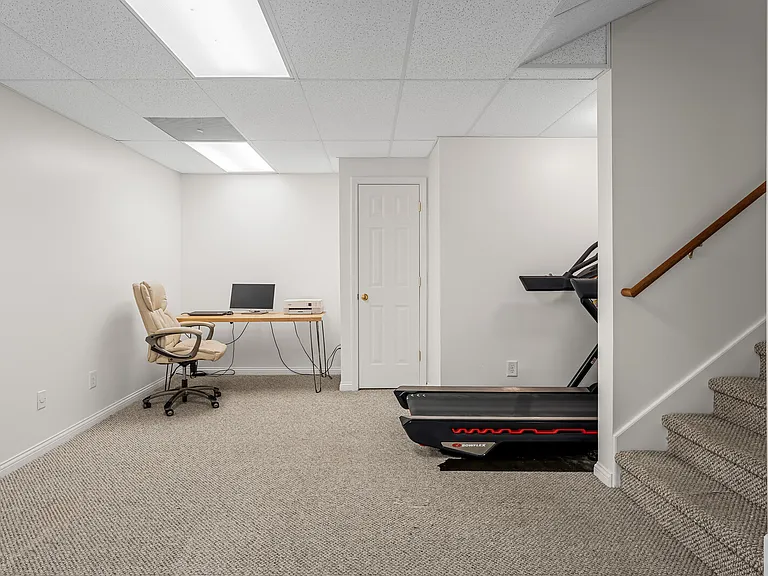 3030 Liverpool Dr — Photo 15