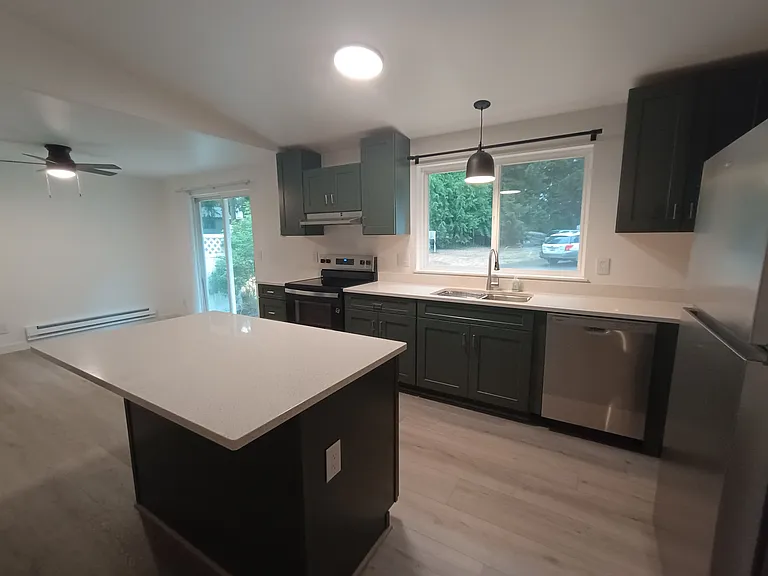 7376 Haynes Ln NE #7376 — Photo 7