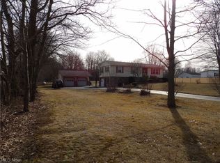 8882 State Route 303, Windham, OH 44288