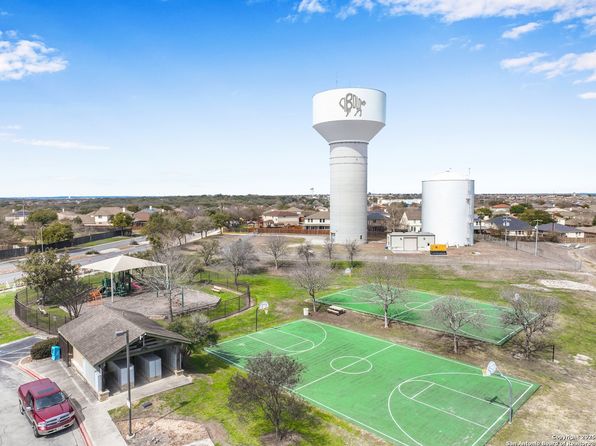 205 Royal Troon, Cibolo, TX 78108