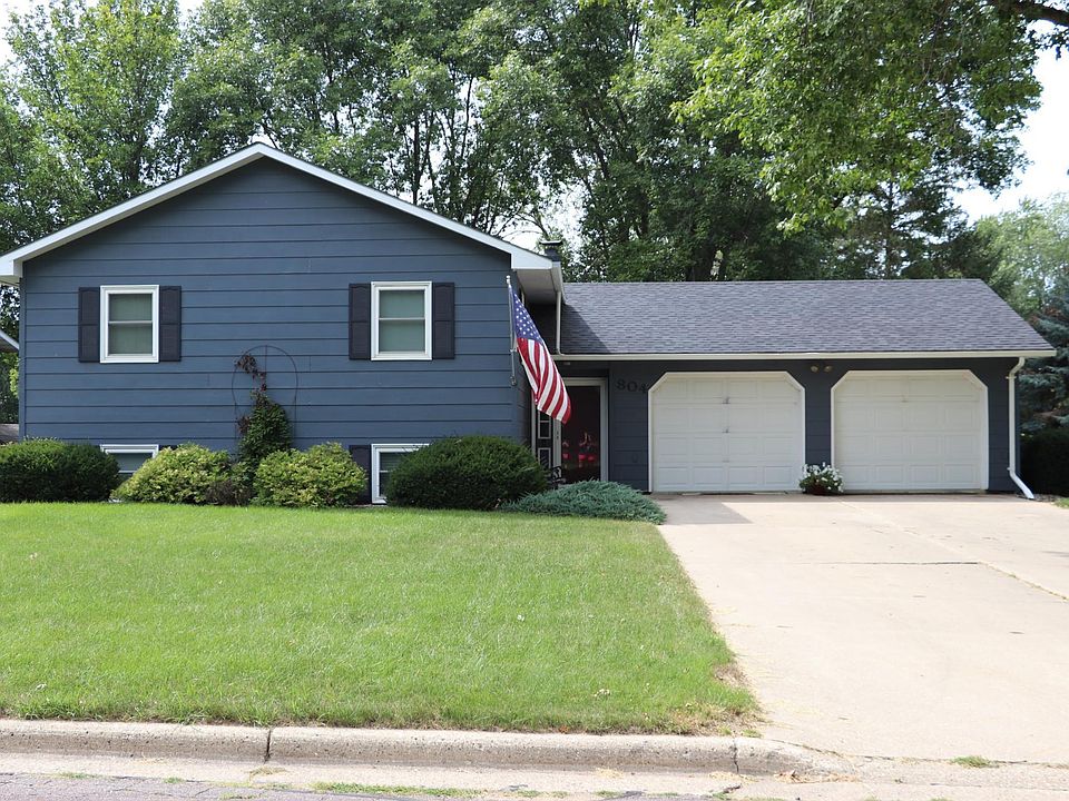 804 Burton Ln Fairmont MN 56031 Zillow