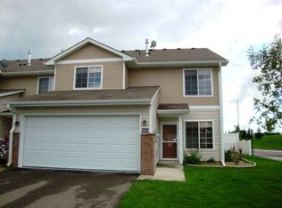 1304 Raintree Ln, Waconia, MN 55387