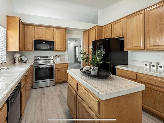 Kitchen with island and appliances