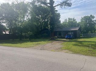 100 E Grove St, Magazine, AR 72943