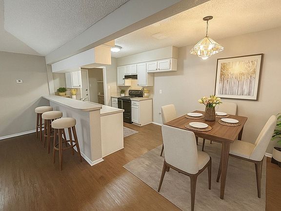 3rd image of 2709A Clemson Cir