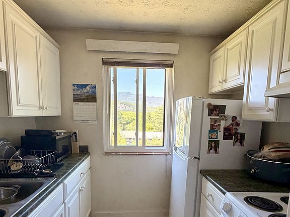 5th image of 12 Vista View Lane