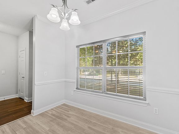 3rd image of 2476 Ryerson Ct