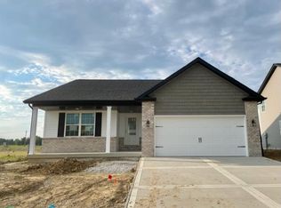 709 Conner Cir, Fairview Heights, IL 62208