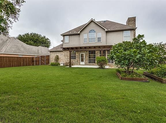 3rd image of 2317 Meadowlark Dr