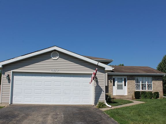 3rd image of 883 Cottonwood Dr