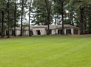 2116 N Cla Wood Pl, Tupelo, MS 38801