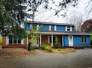 2399 Meadow Ln, Hamilton, NY 13346