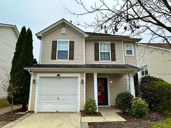 551 Tribune Dr, Charlotte, NC 28214