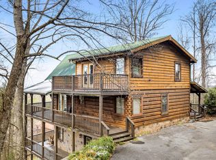 2470 Black Bear Ridge Way, Sevierville, TN 37862