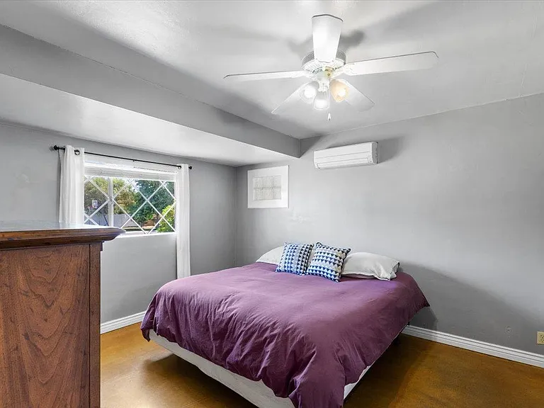 4320 E Clarendon Ave — Photo 13