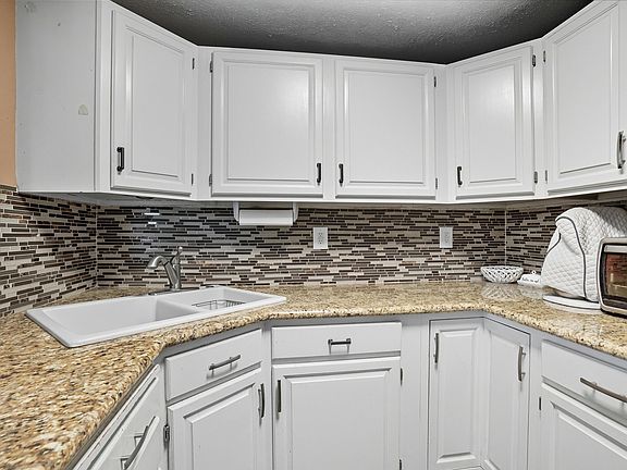 5th image of 6311 E 11th Ave