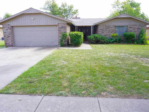 3205 Turner St, Ponca City, OK 74604