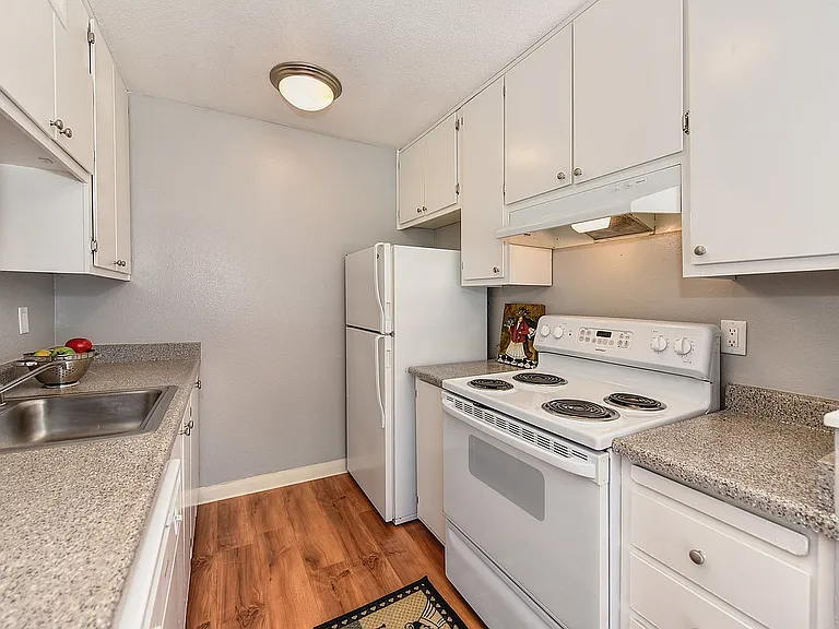 Orchard One bedroom down kitchen-1