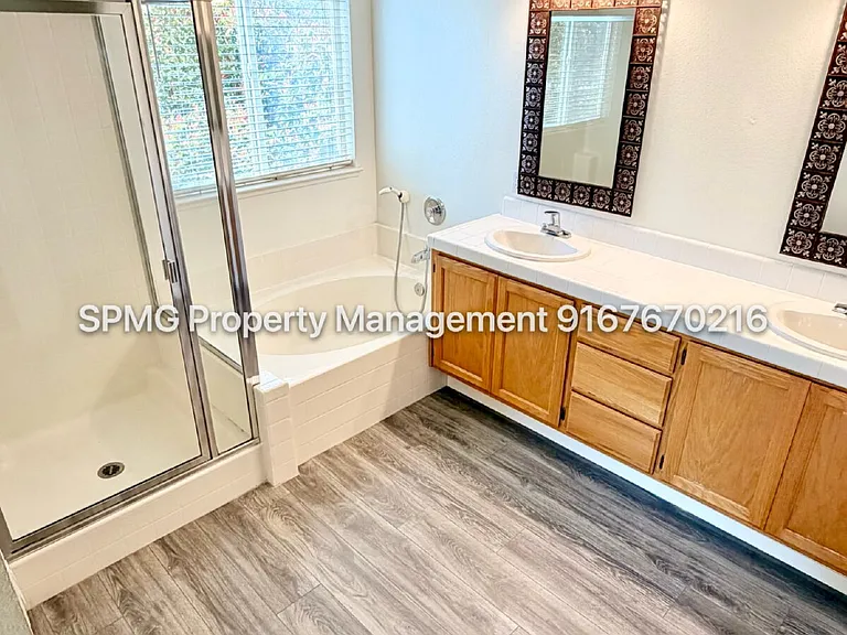 609 Granada Pass Dr — Photo 41