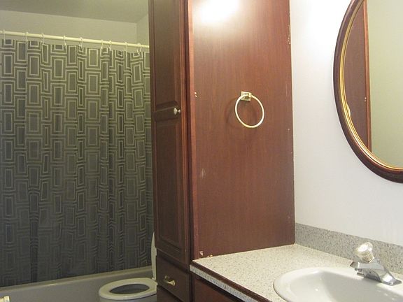 Main Bath