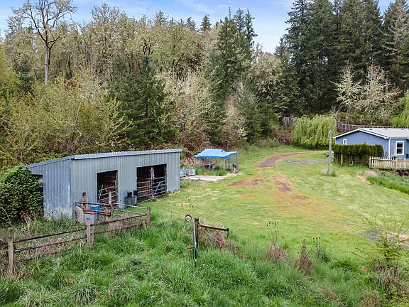 3rd image of 33150 Mount Pleasant Rd