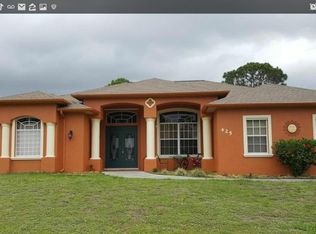425 SE Evergreen Ter, Port Saint Lucie, FL 34983