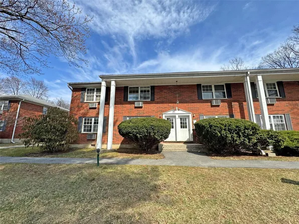 5 Wildwood Drive #12a, Wappingers Falls, NY 12590